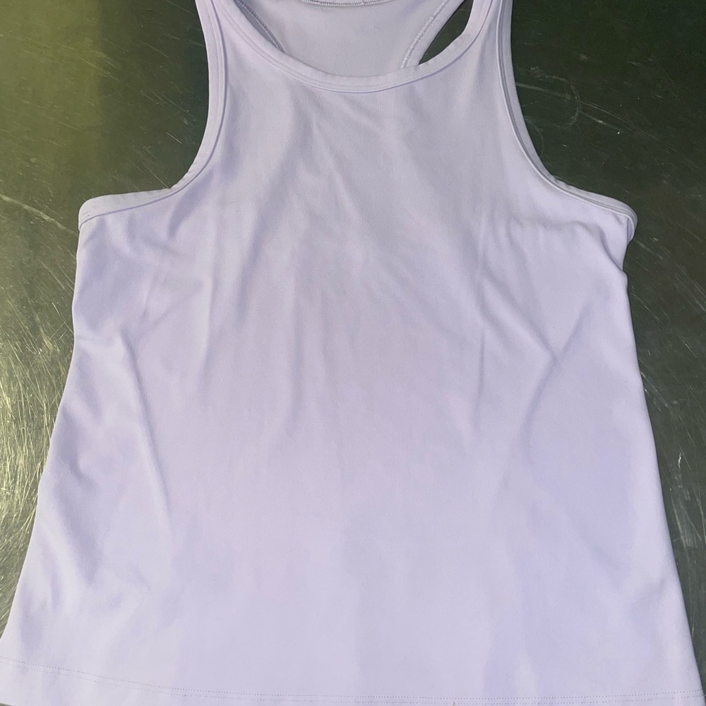 Size 8 (listed as 6) Lululemon Align Waist-Length Racerback Tank Top Lilac Smoke - Picture 2 of 6